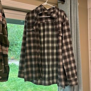 Pendleton large men’s flannel